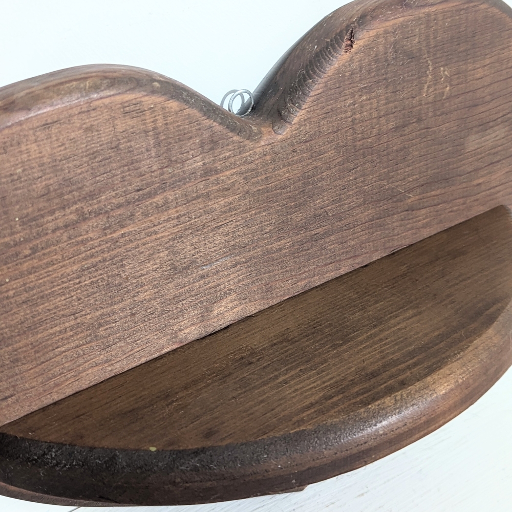 Vintage Wood Heart Shelf Small Wood Heart Shelve Knickknack Shelf Rustic 90s - Picture 5 of 6
